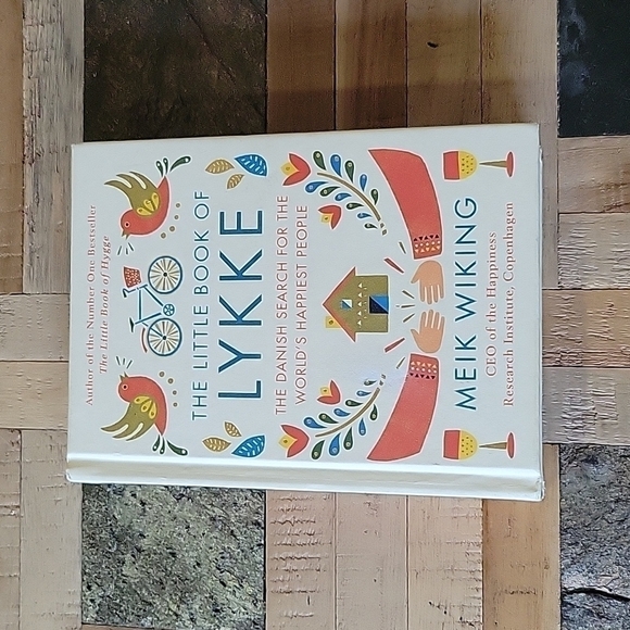 THE Little Book of Lykke - Hardcover Edition - Picture 1 of 4